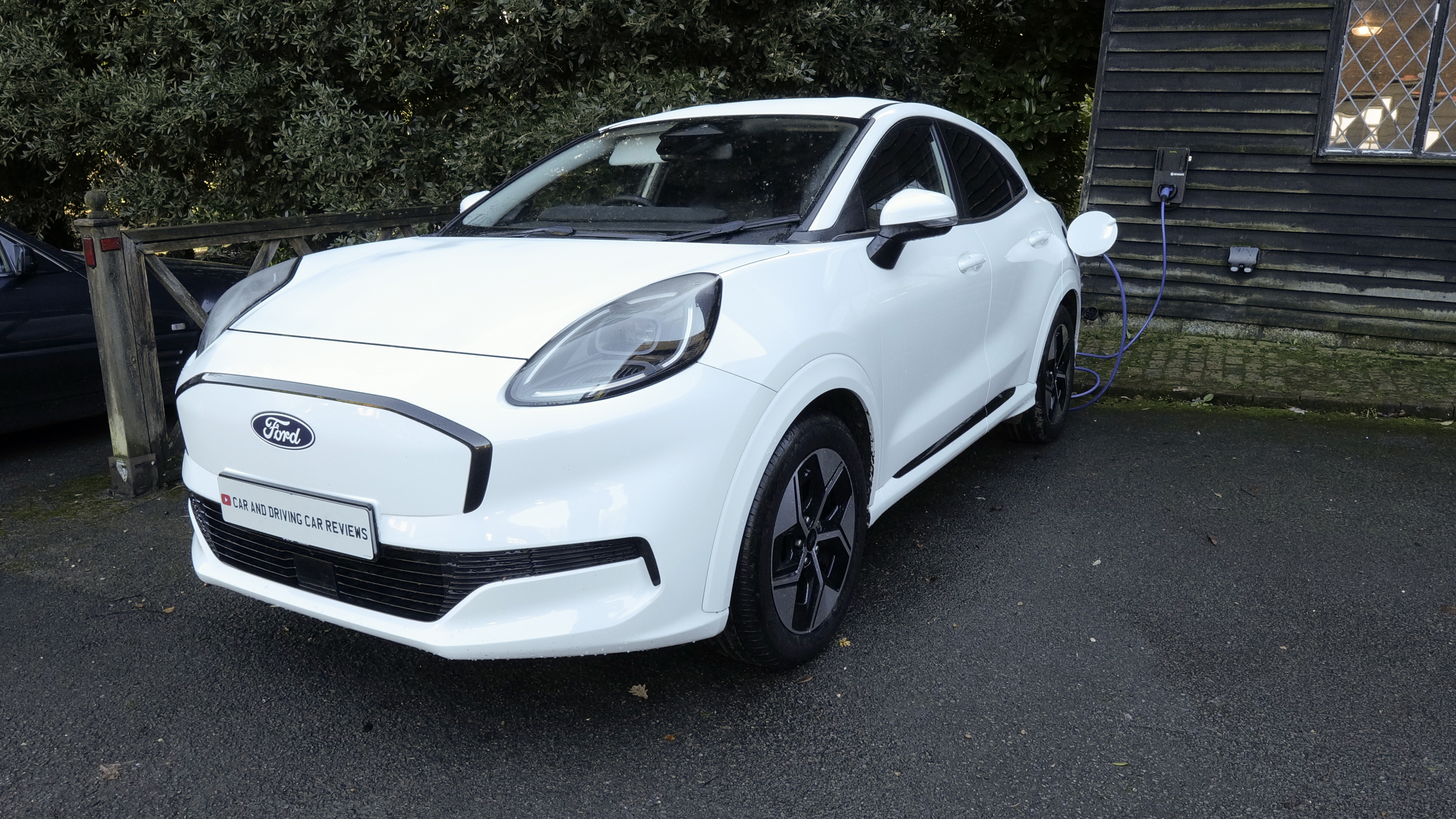 FORD PUMA GEN-E ELECTRIC HATCHBACK SPECIAL EDITIONS 124kW Blue Cruise Edition 47kWh 5dr Auto
